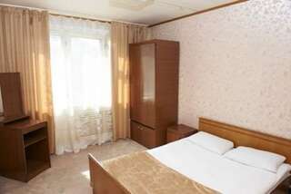 Гостиница Гранит Владивосток Двухместный номер эконом-класса с 1 кроватью или 2 отдельными кроватями-4